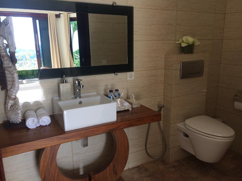 Villa Kipas Retreat เซงกีกี ภายนอก รูปภาพ